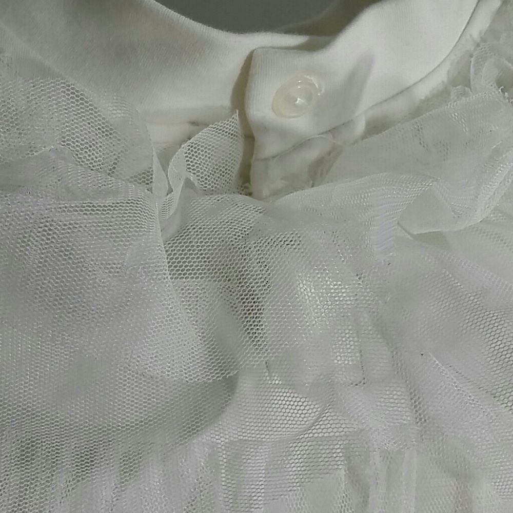 Sheer Ruffle Set - Picture 5 of 8